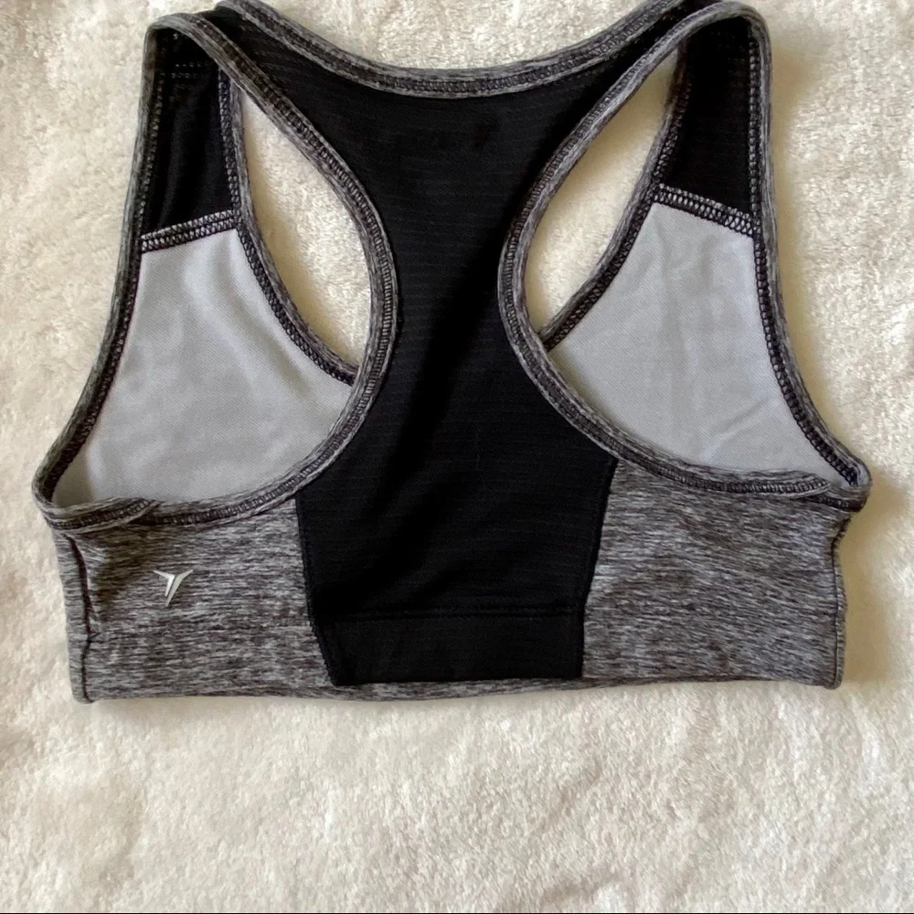 Old Navy Active Go-Dry Gray Heather Racerback Sports Bra Girls‎ Sz M (8)